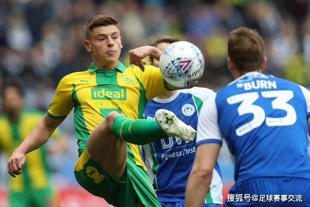 莱昂纳德签署两年1.15亿续约合同 生涯收入预计迈入历史第三